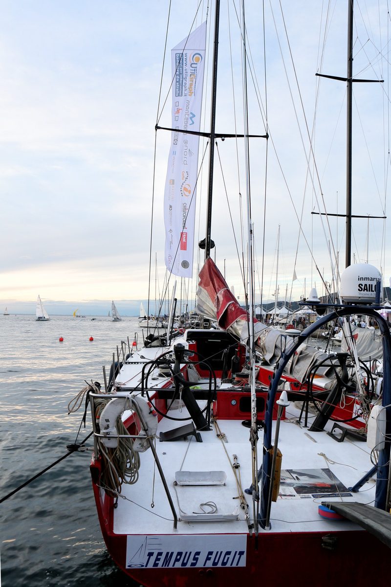 Un'immagine che ritrae barca, imbarcazioni, barca a vela, architettura navale e navigazione.
